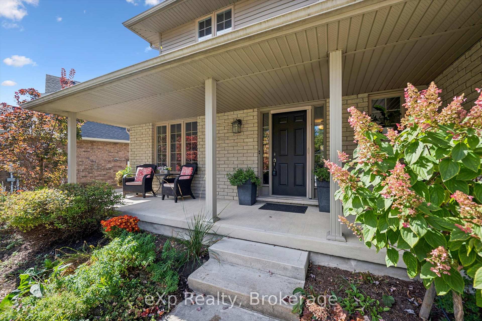 Photo 6 of 128 Keating Drive, Centre Wellington, Elora/Salem — HOMEH