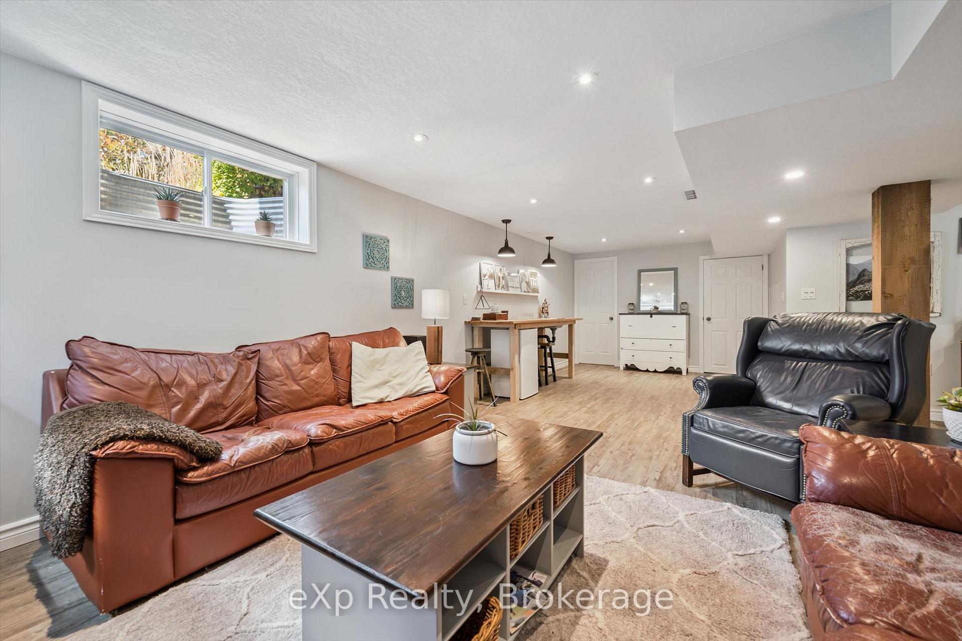 Photo 34 of 128 Keating Drive, Centre Wellington, Elora/Salem — HOMEH