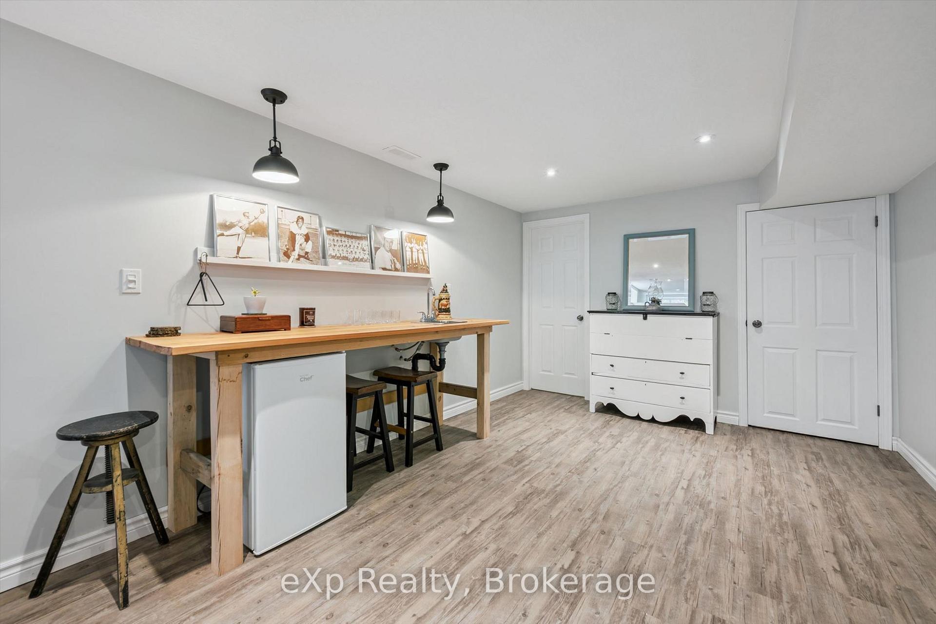Photo 35 of 128 Keating Drive, Centre Wellington, Elora/Salem — HOMEH