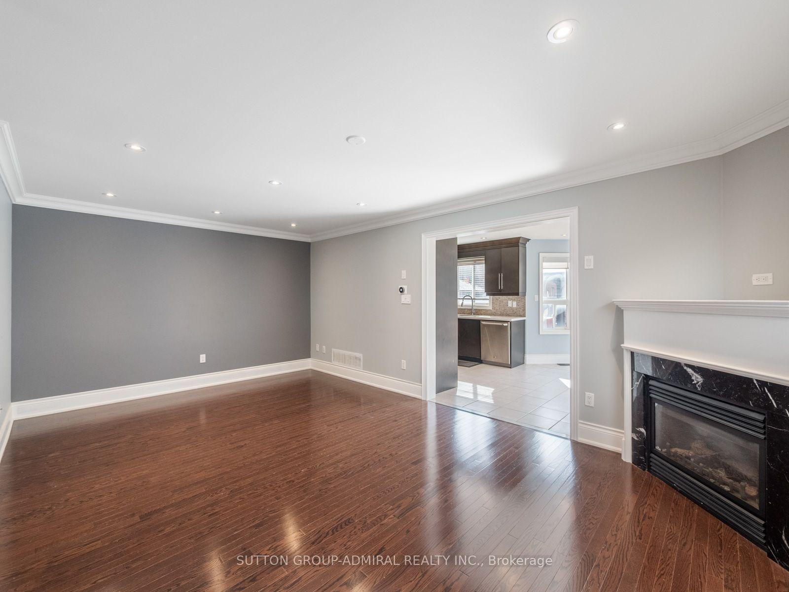 Photo 8 of 38 Orion Avenue, Vaughan, Vellore Village — HOMEH