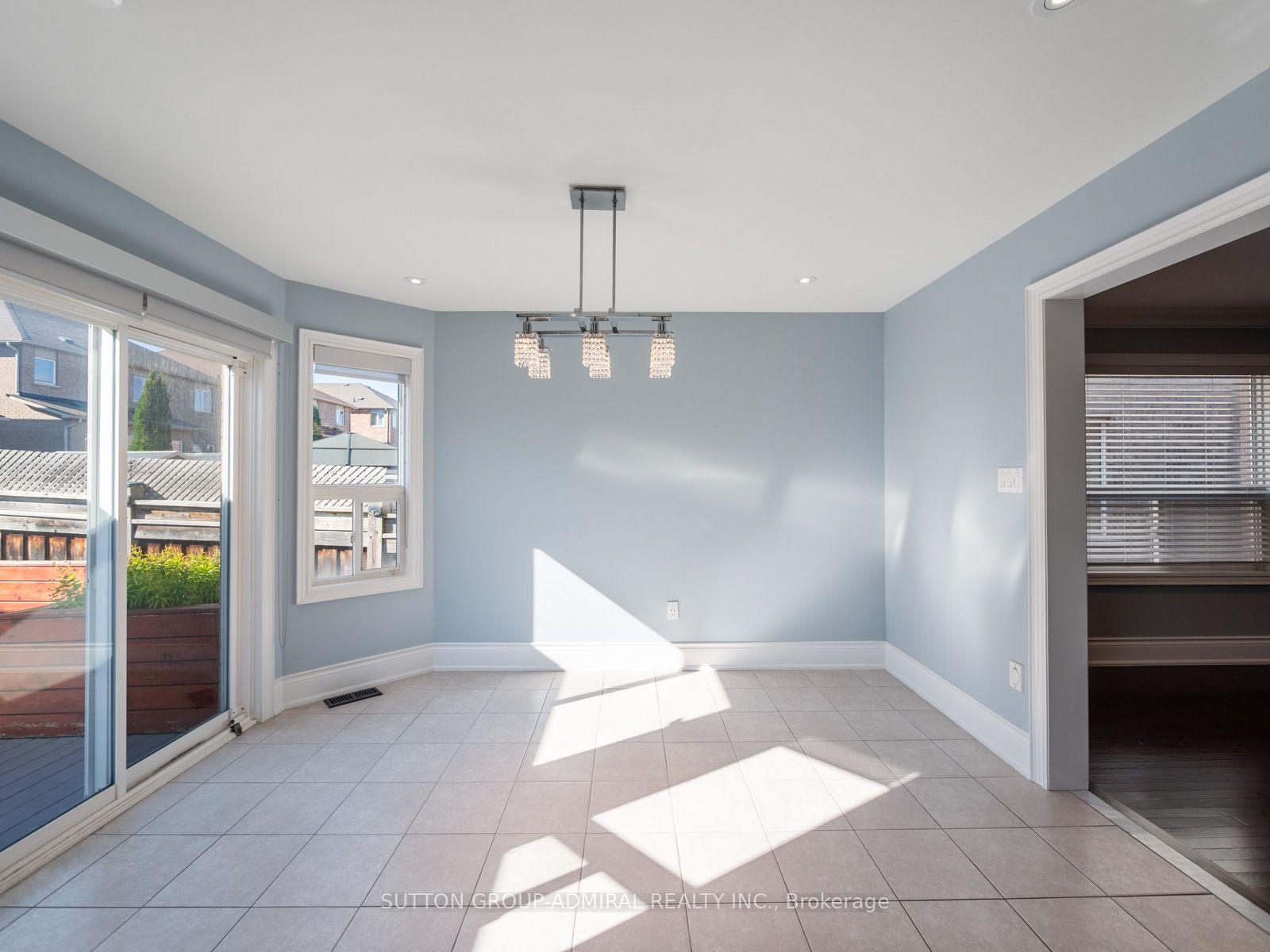 Photo 14 of 38 Orion Avenue, Vaughan, Vellore Village — HOMEH