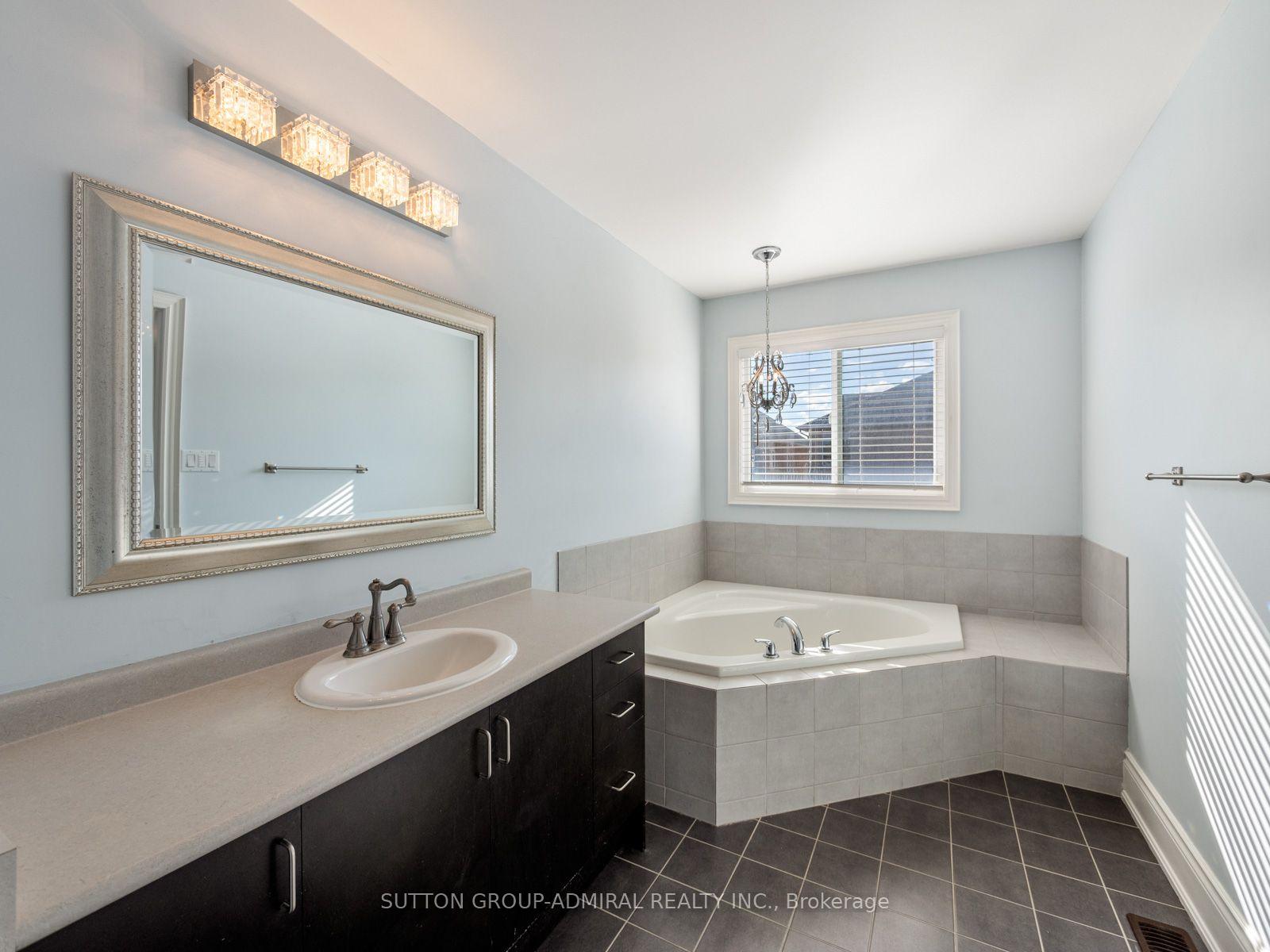 Photo 27 of 38 Orion Avenue, Vaughan, Vellore Village — HOMEH