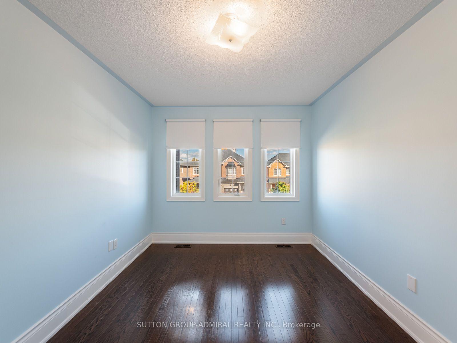 Photo 31 of 38 Orion Avenue, Vaughan, Vellore Village — HOMEH