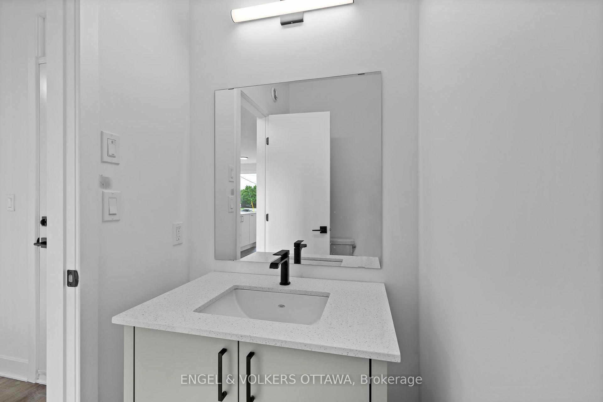 Photo 15 of Unit D, 1258 Marenger Street, Ottawa, Convent Glen South — HOMEH