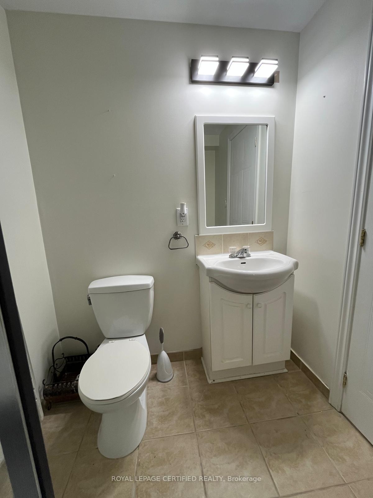 Photo 11 of Unit BSMT, 31 Everingham Circle, Brampton, Sandringham-Wellington — HOMEH