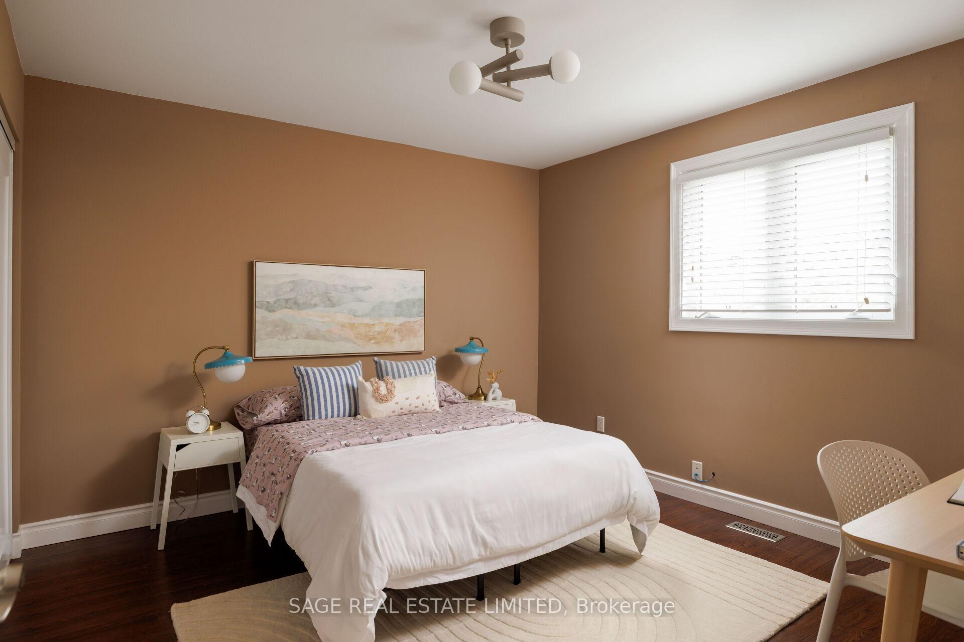 Photo 33 of 19 Cummings Court, Markham, Thornlea — HOMEH