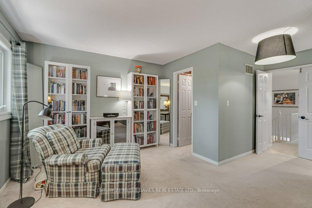 Photo 18 of Unit 20, 2230 Walkers Line, Burlington, Headon — HOMEH