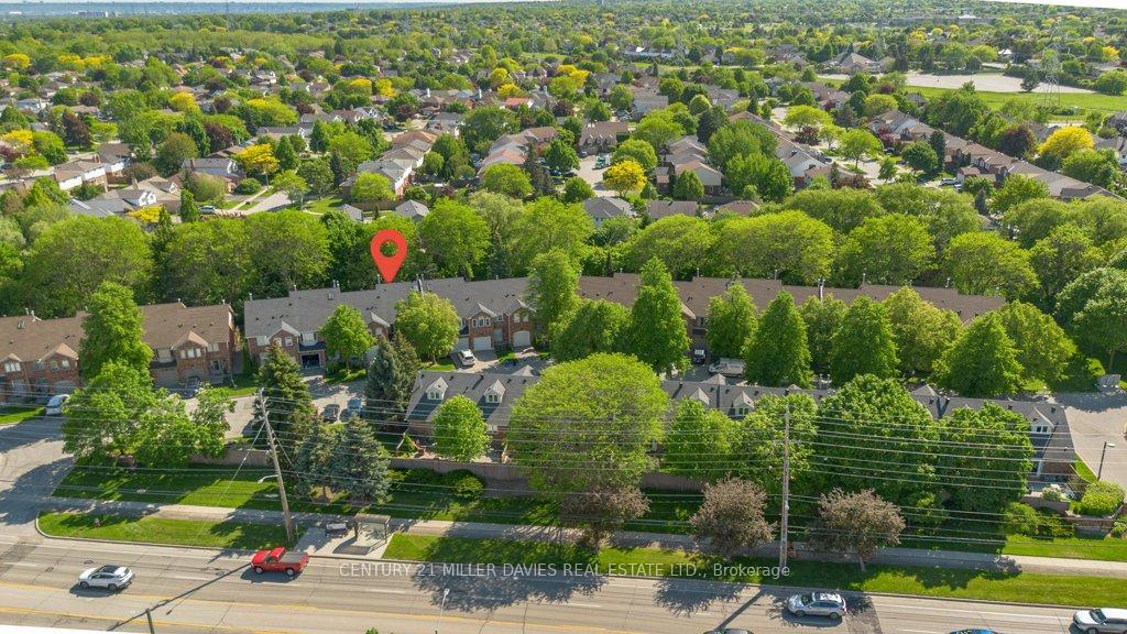 Photo 32 of Unit 20, 2230 Walkers Line, Burlington, Headon — HOMEH