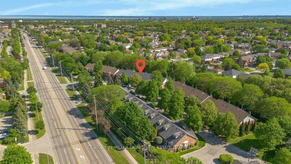 Photo 33 of Unit 20, 2230 Walkers Line, Burlington, Headon — HOMEH
