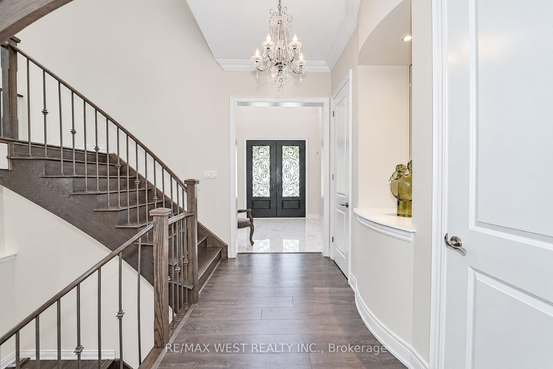 Photo 8 of 23 Macmurchy Avenue, King, Nobleton — HOMEH