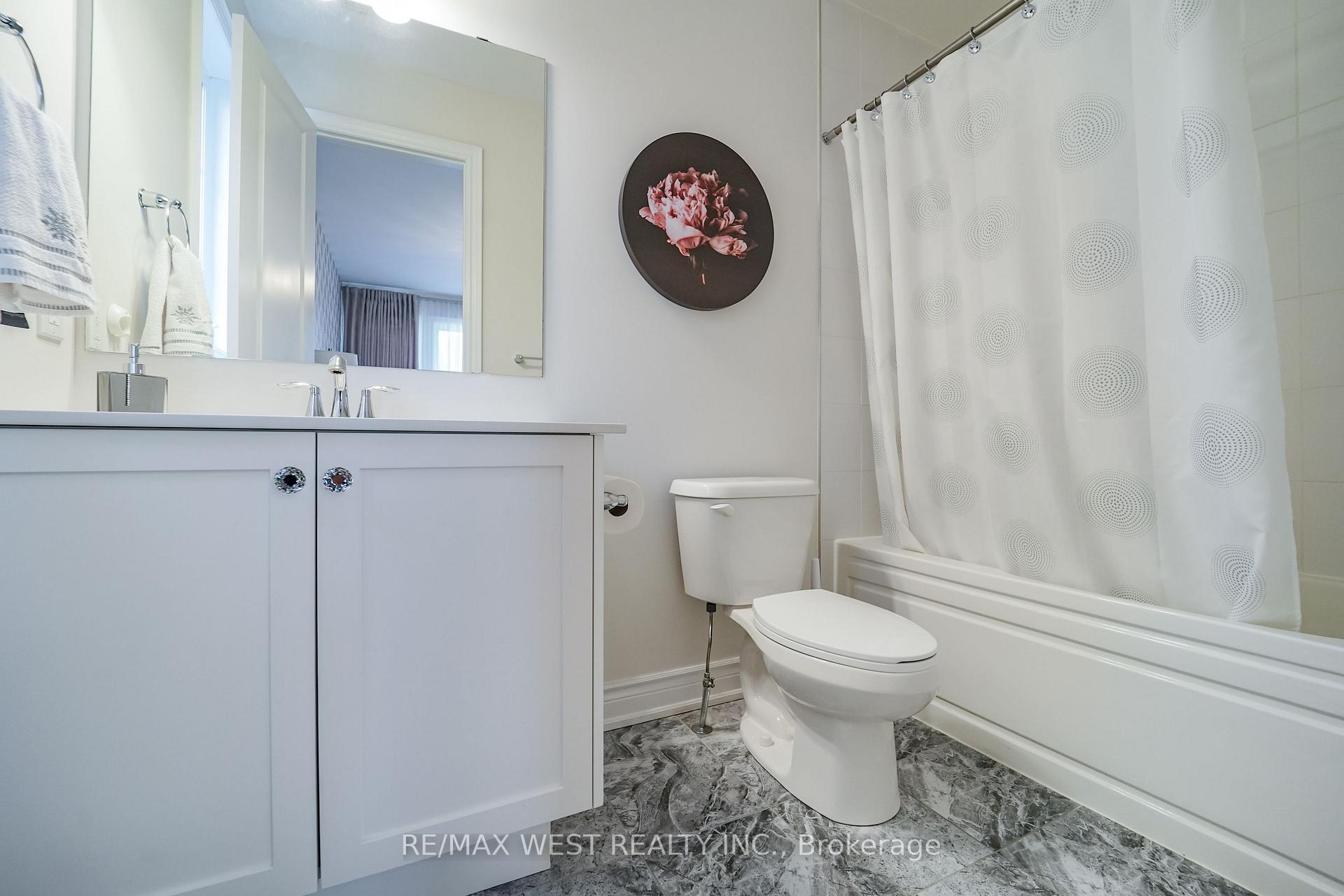 Photo 17 of 23 Macmurchy Avenue, King, Nobleton — HOMEH