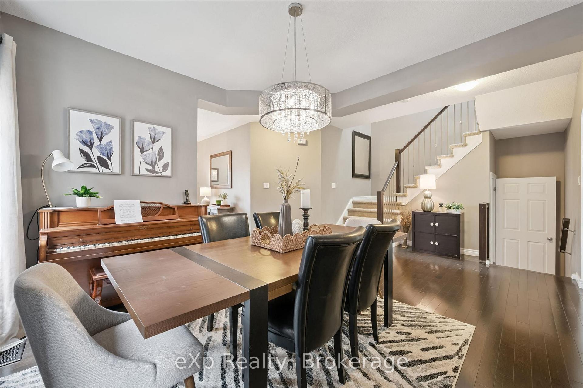Photo 10 of 41 Westra Drive, Guelph, Willow West/Sugarbush/West Acres — HOMEH