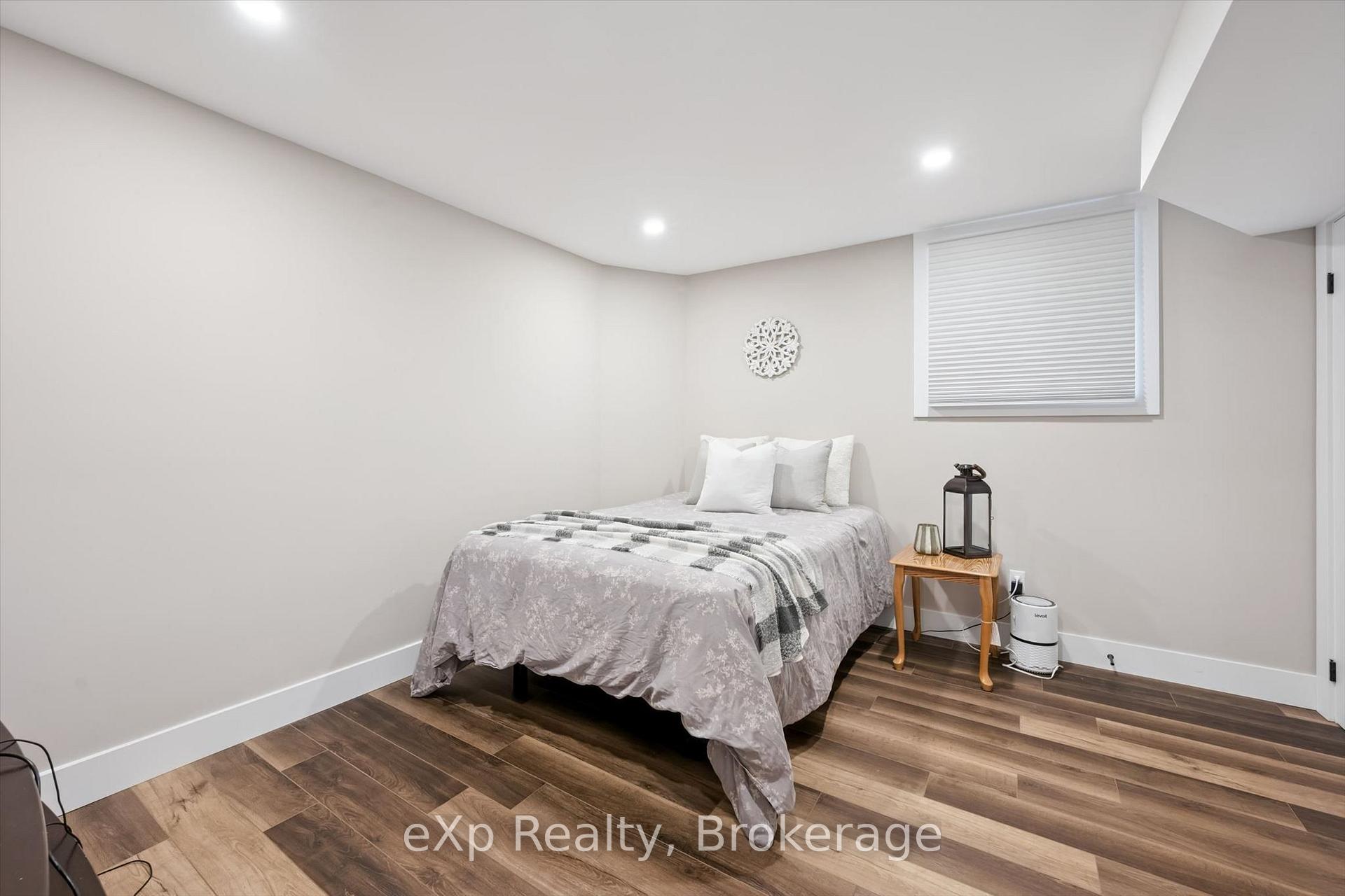 Photo 36 of 41 Westra Drive, Guelph, Willow West/Sugarbush/West Acres — HOMEH