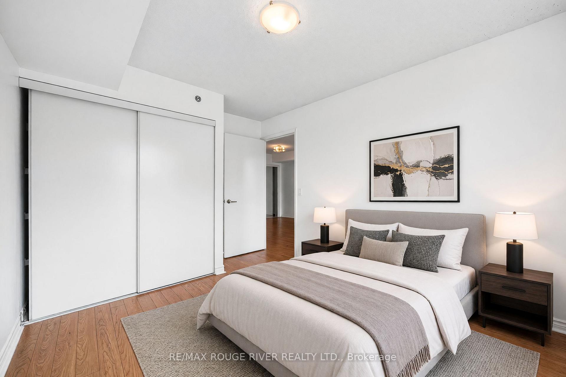 Photo 14 of Unit 330, 35 Saranac Boulevard, Toronto, Englemount-Lawrence — HOMEH