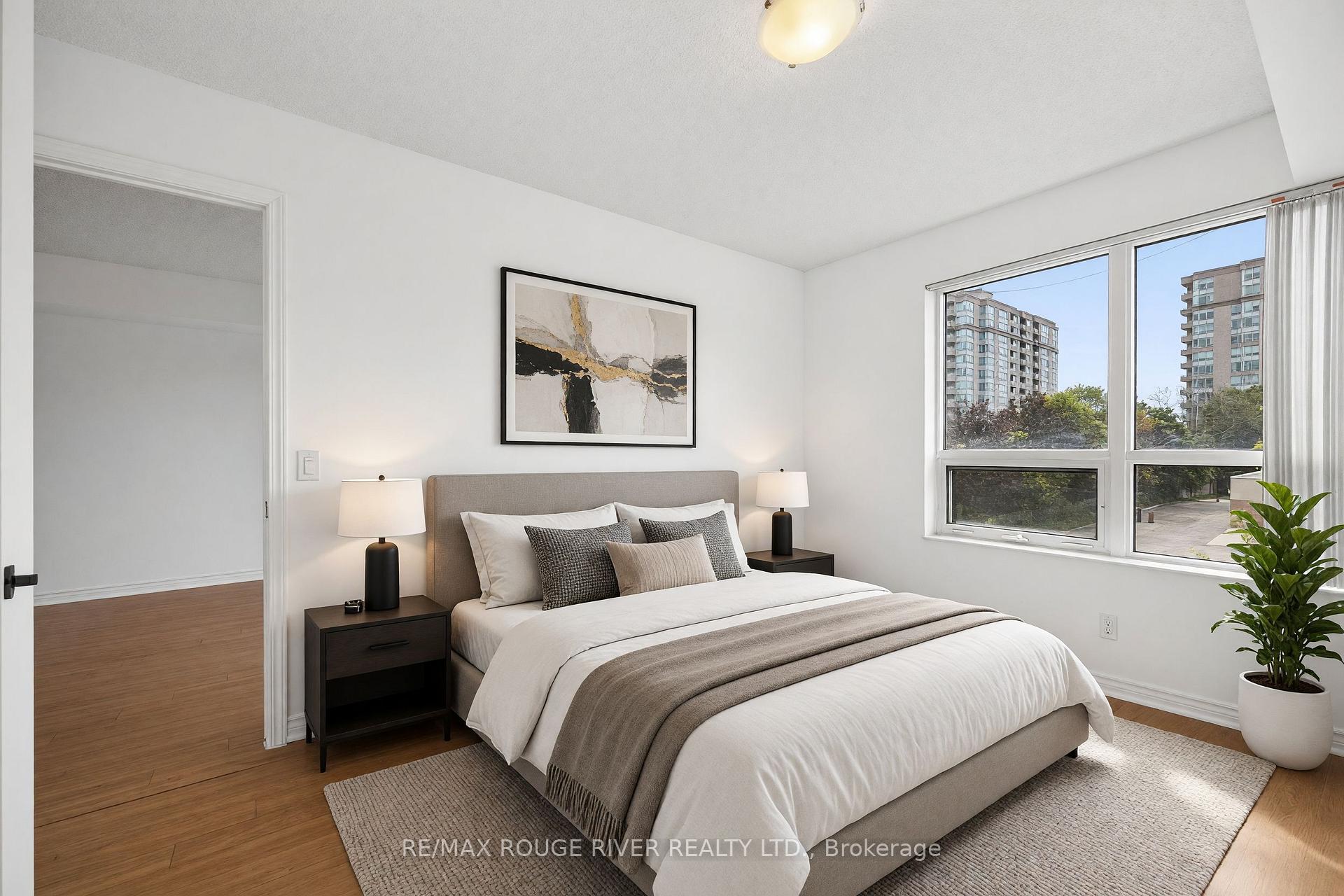 Photo 16 of Unit 330, 35 Saranac Boulevard, Toronto, Englemount-Lawrence — HOMEH