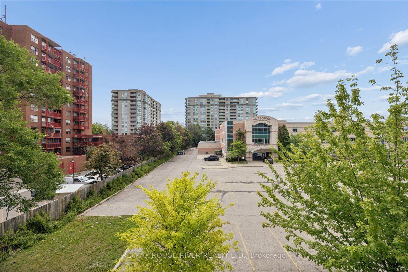 Photo 21 of Unit 330, 35 Saranac Boulevard, Toronto, Englemount-Lawrence — HOMEH