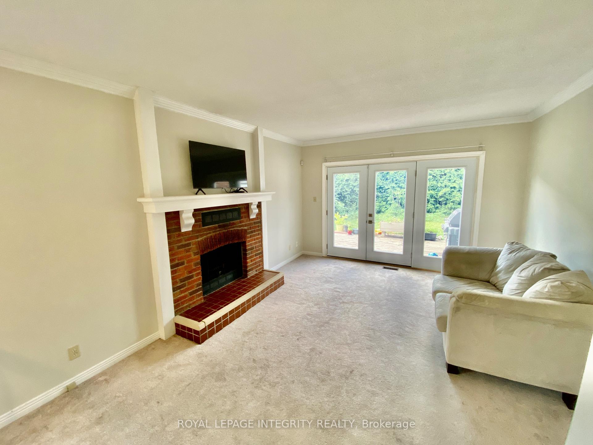 Photo 10 of 2 Tunbridge Court, Ottawa, Pineglen/Country Place — HOMEH