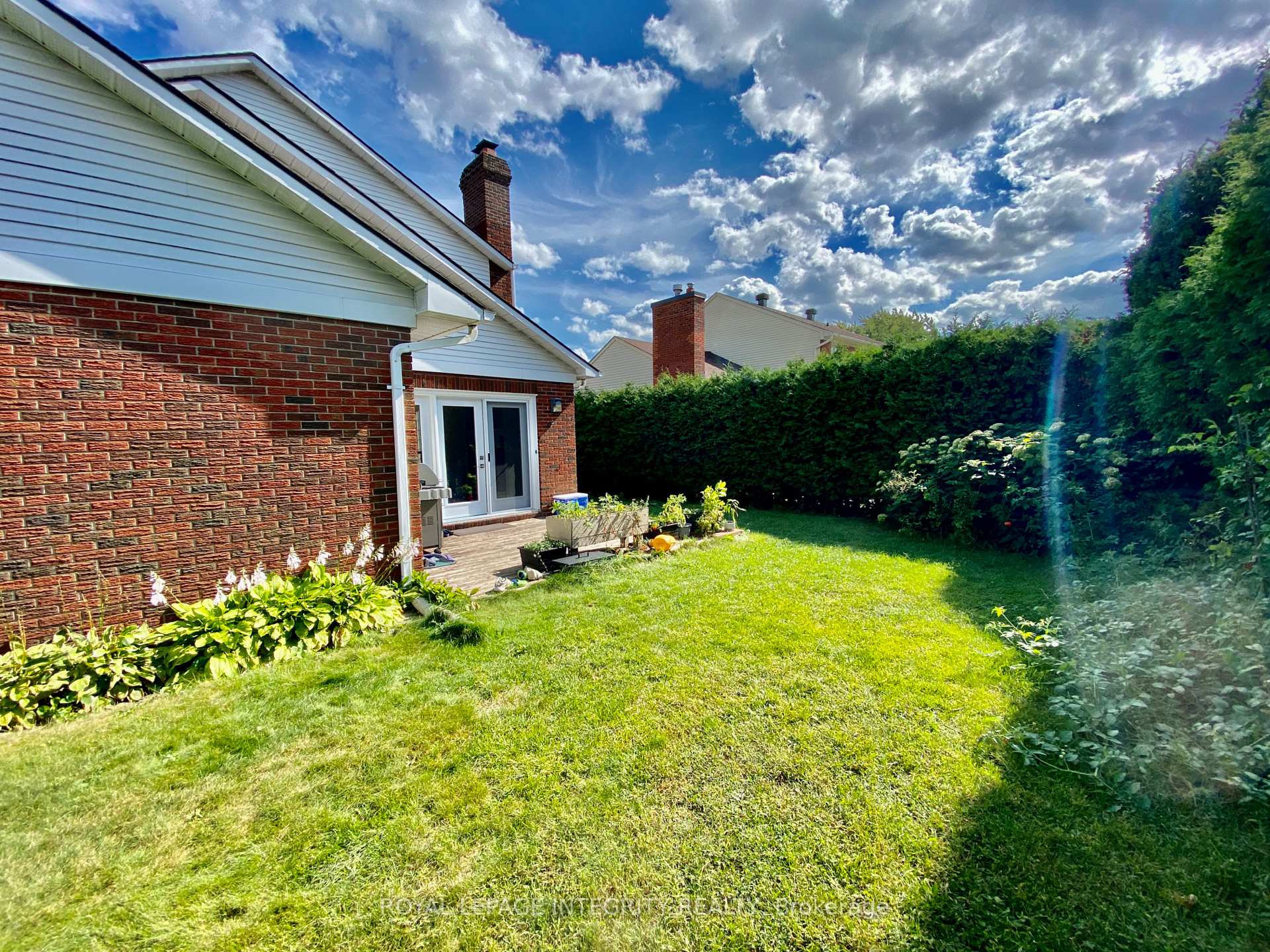 Photo 35 of 2 Tunbridge Court, Ottawa, Pineglen/Country Place — HOMEH