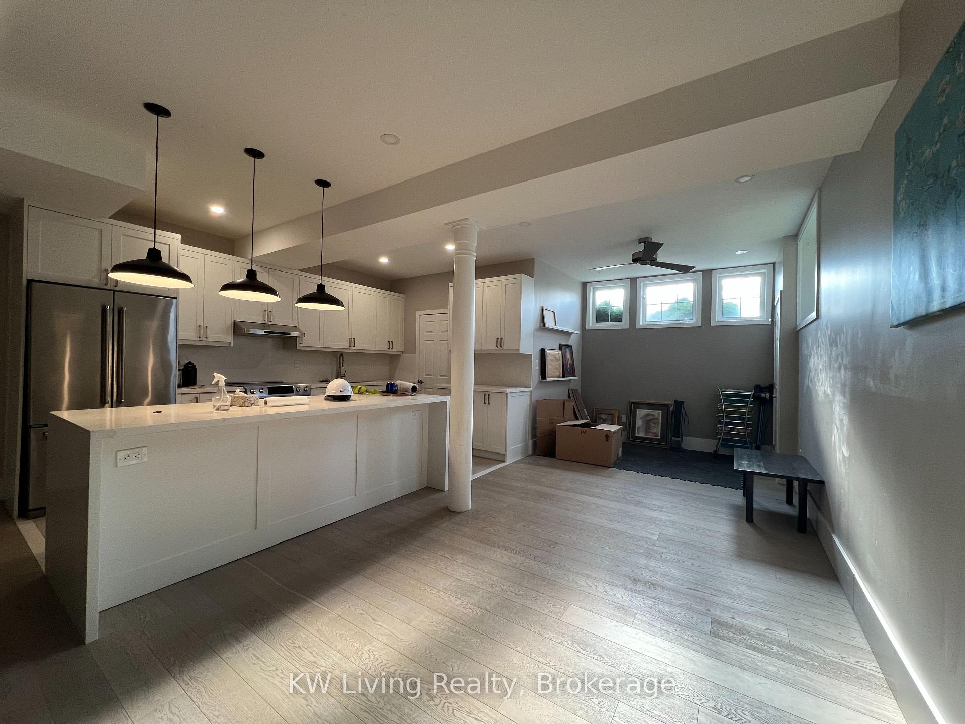 Photo 9 of 2421 Eighth Line, Oakville, Joshua Creek — HOMEH