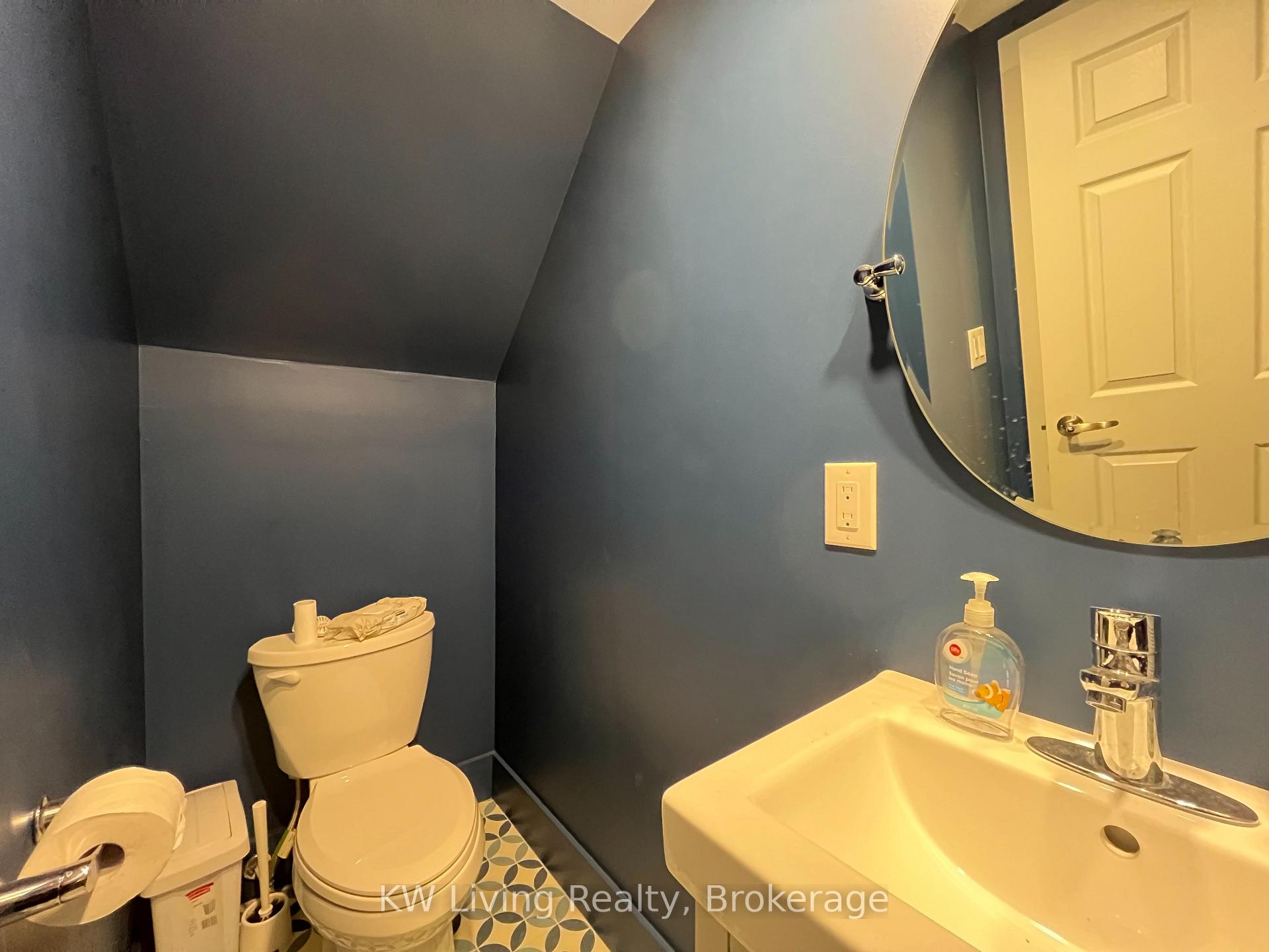 Photo 18 of 2421 Eighth Line, Oakville, Joshua Creek — HOMEH
