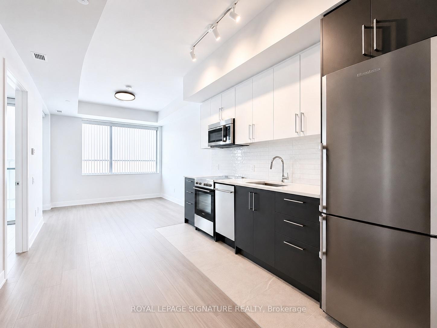 Photo 4 of Unit 404, 664 Spadina Avenue, Toronto, University — HOMEH