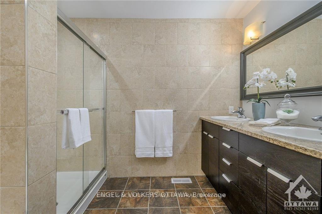 Photo 12 of 105 Montauk Pvt, Ottawa, Carleton Heights — HOMEH