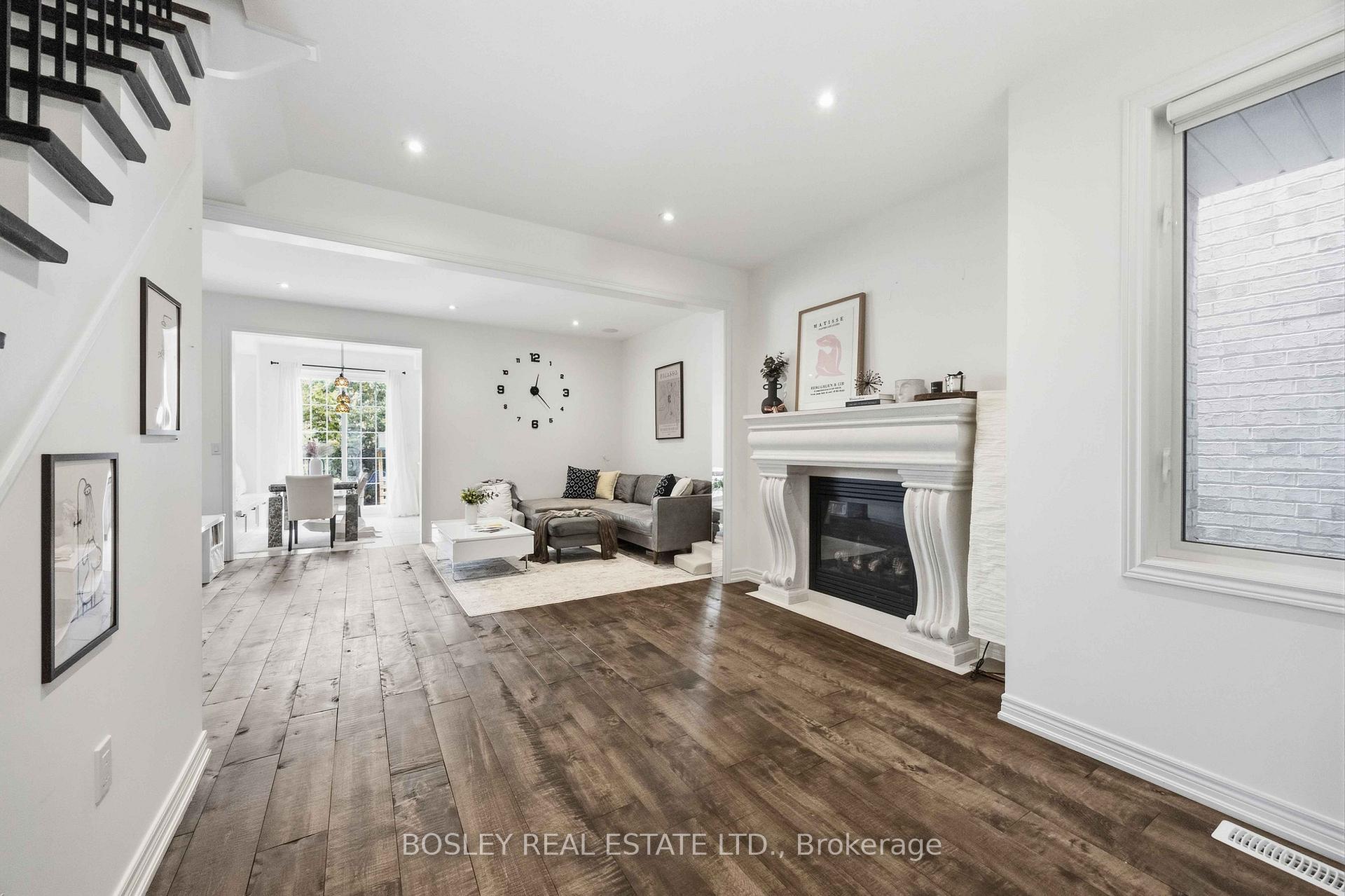 Photo 5 of 39 Alexie Way, Vaughan, Vellore Village — HOMEH