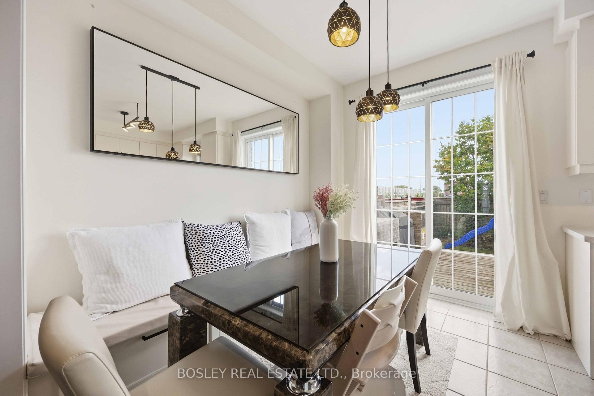 Photo 8 of 39 Alexie Way, Vaughan, Vellore Village — HOMEH