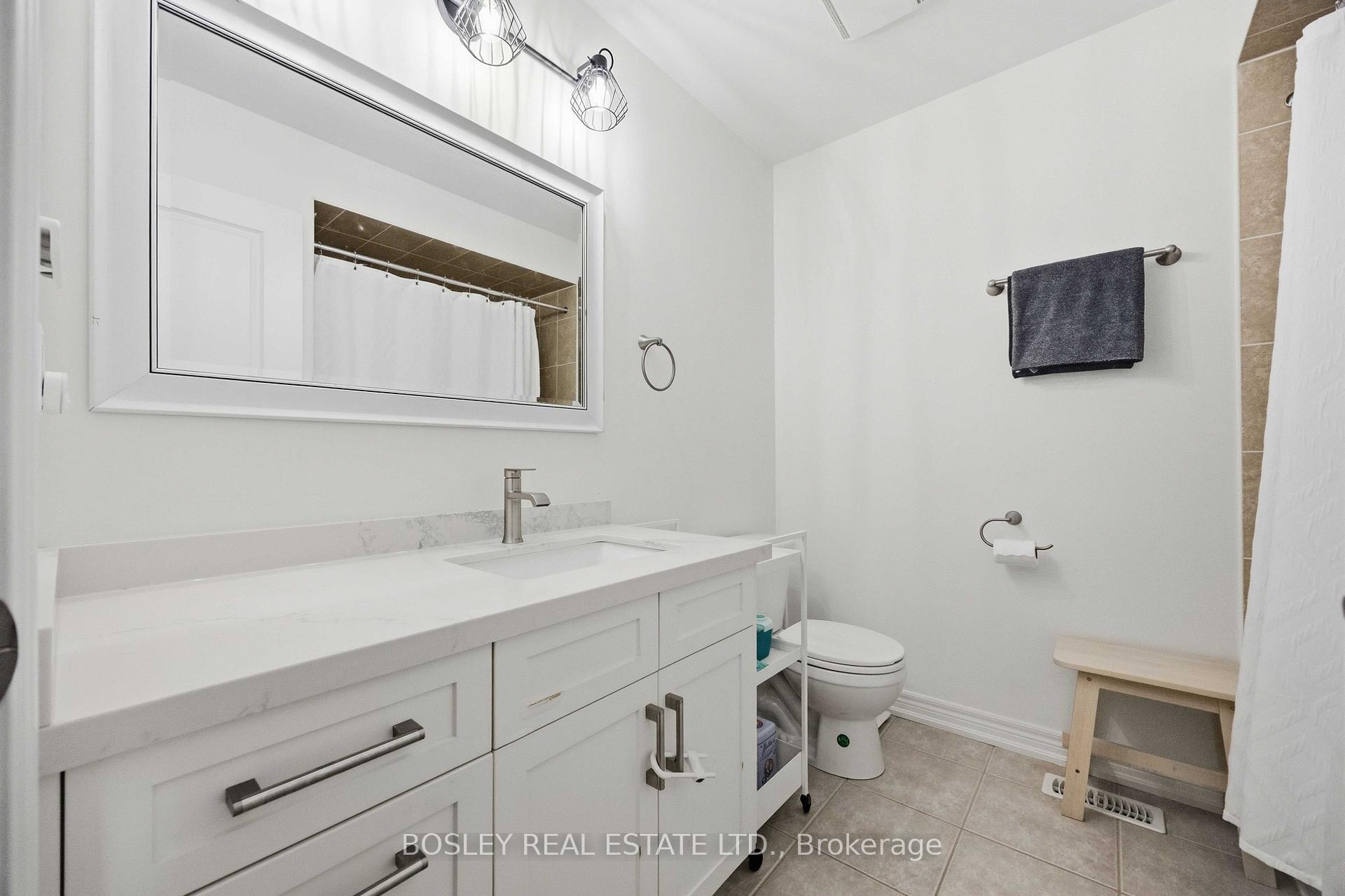 Photo 19 of 39 Alexie Way, Vaughan, Vellore Village — HOMEH