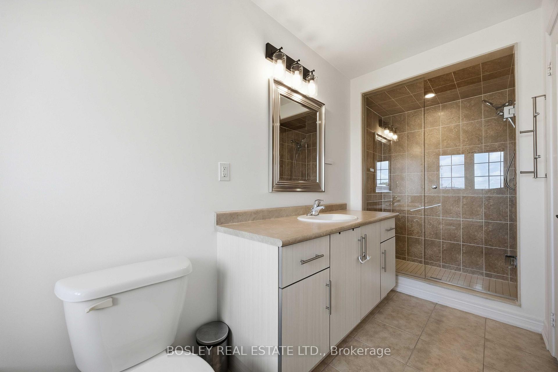Photo 20 of 39 Alexie Way, Vaughan, Vellore Village — HOMEH