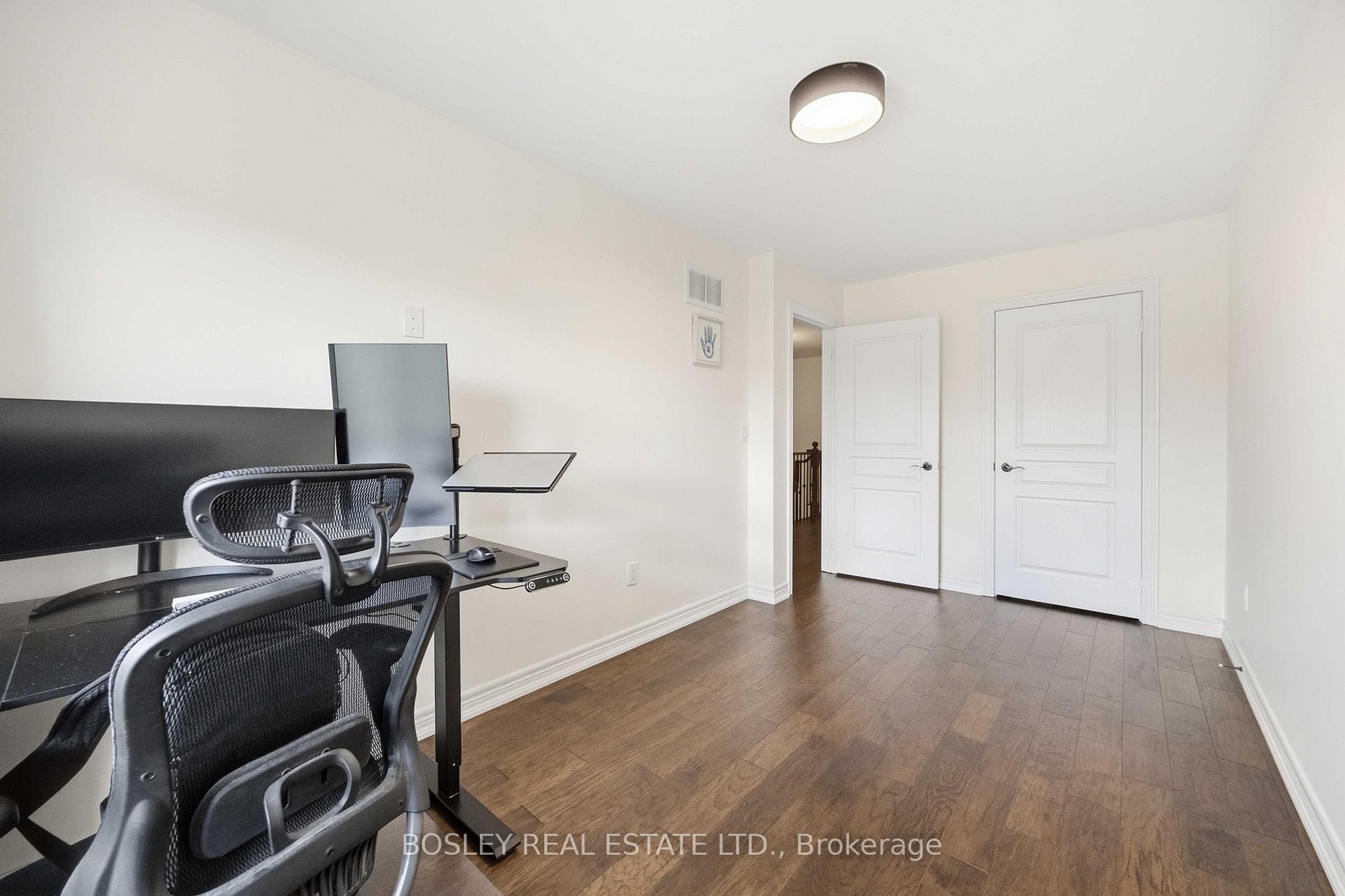 Photo 22 of 39 Alexie Way, Vaughan, Vellore Village — HOMEH