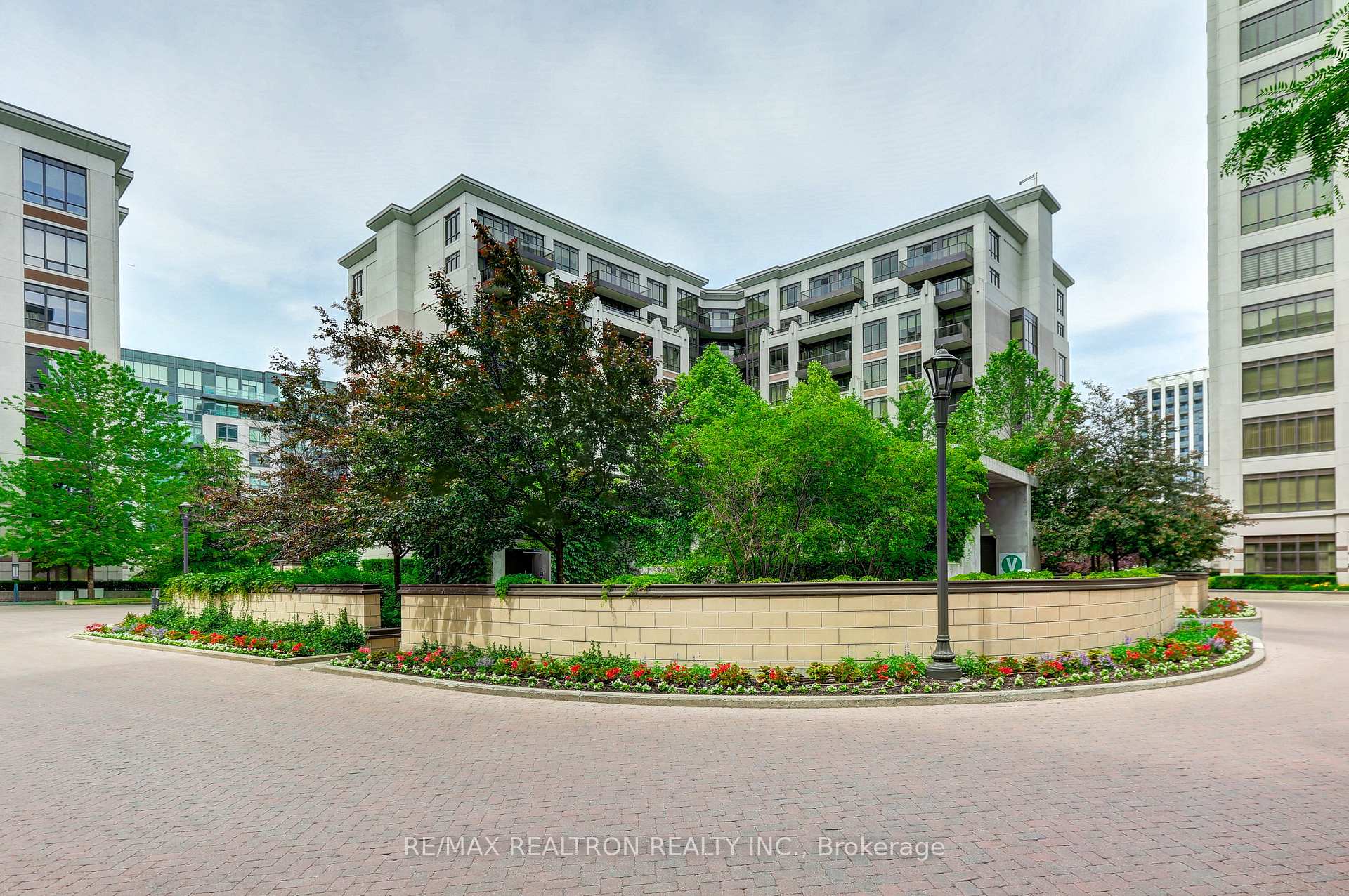 Photo 2 of Unit 1117, 33 Clegg Road, Markham, Unionville — HOMEH