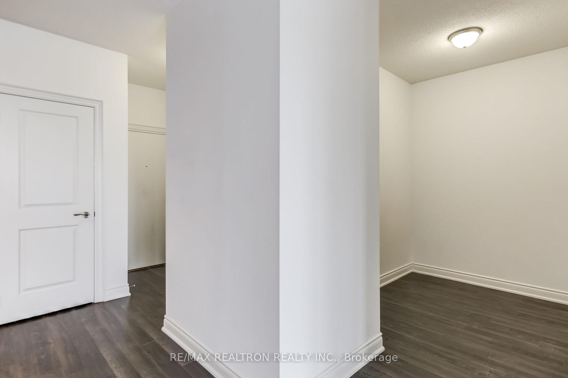 Photo 4 of Unit 1117, 33 Clegg Road, Markham, Unionville — HOMEH