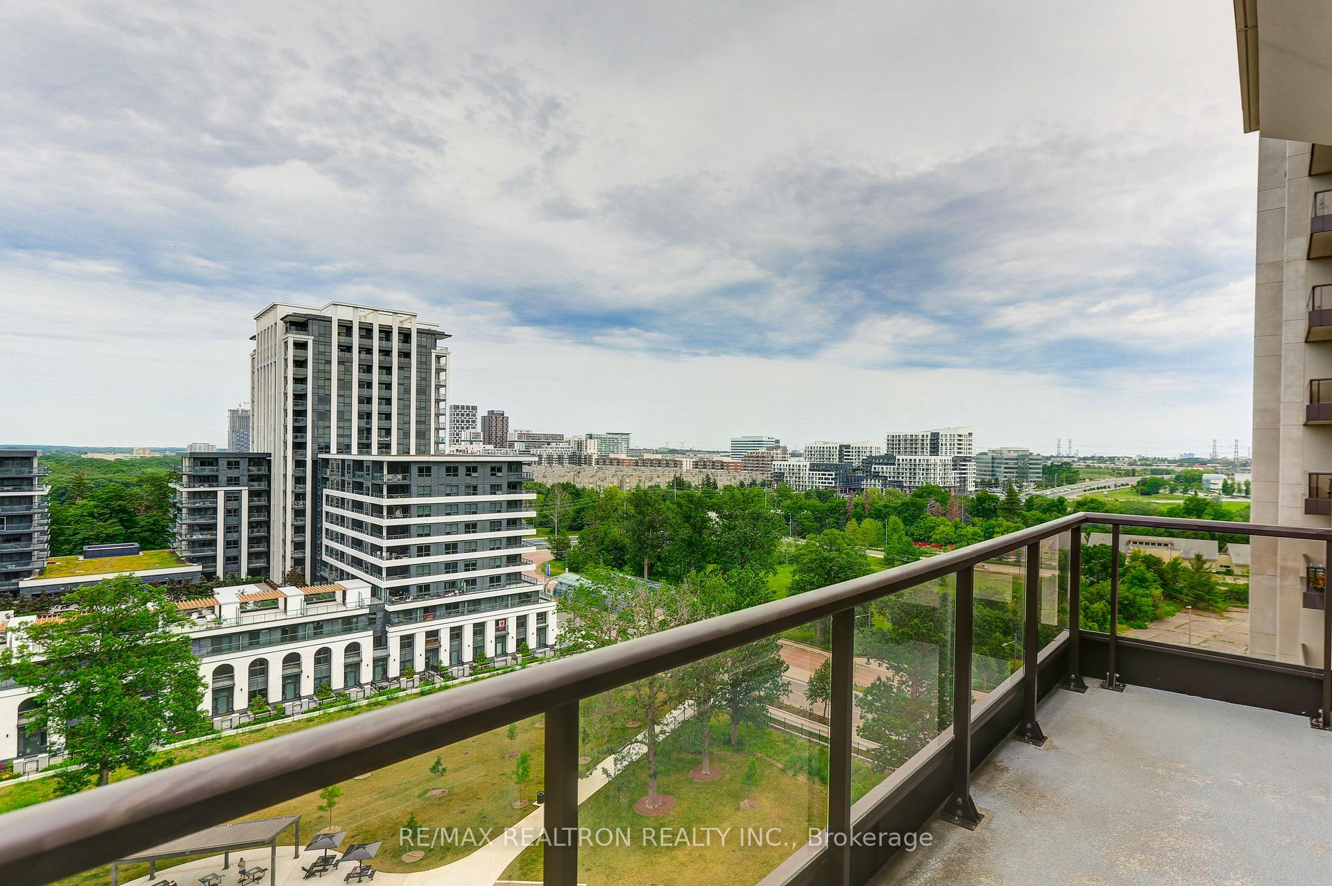 Photo 16 of Unit 1117, 33 Clegg Road, Markham, Unionville — HOMEH