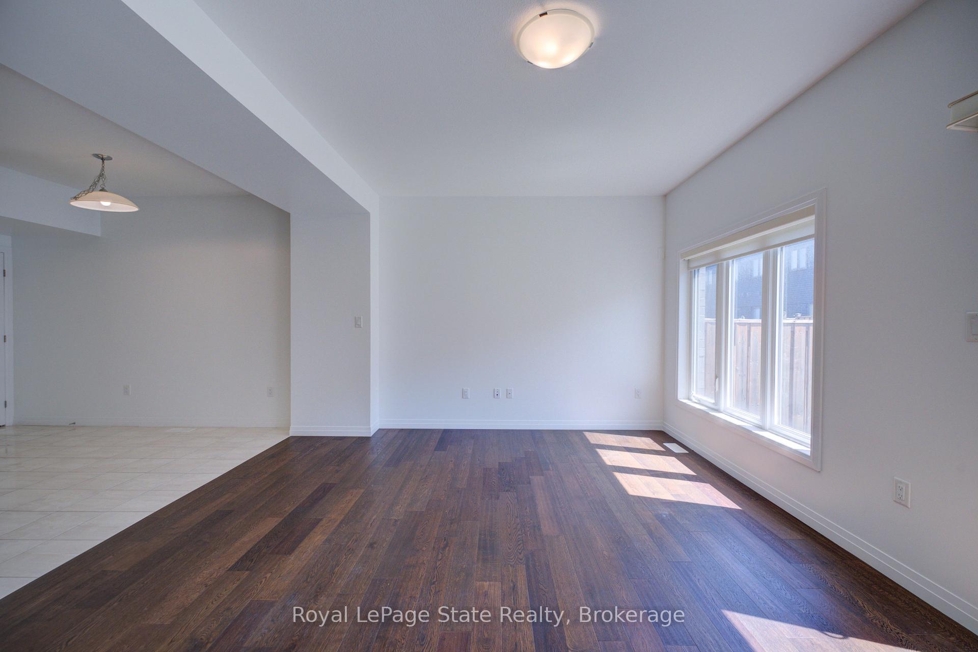 Photo 19 of Unit 23, 30 Times Square Boulevard, Hamilton, Stoney Creek Mountain — HOMEH
