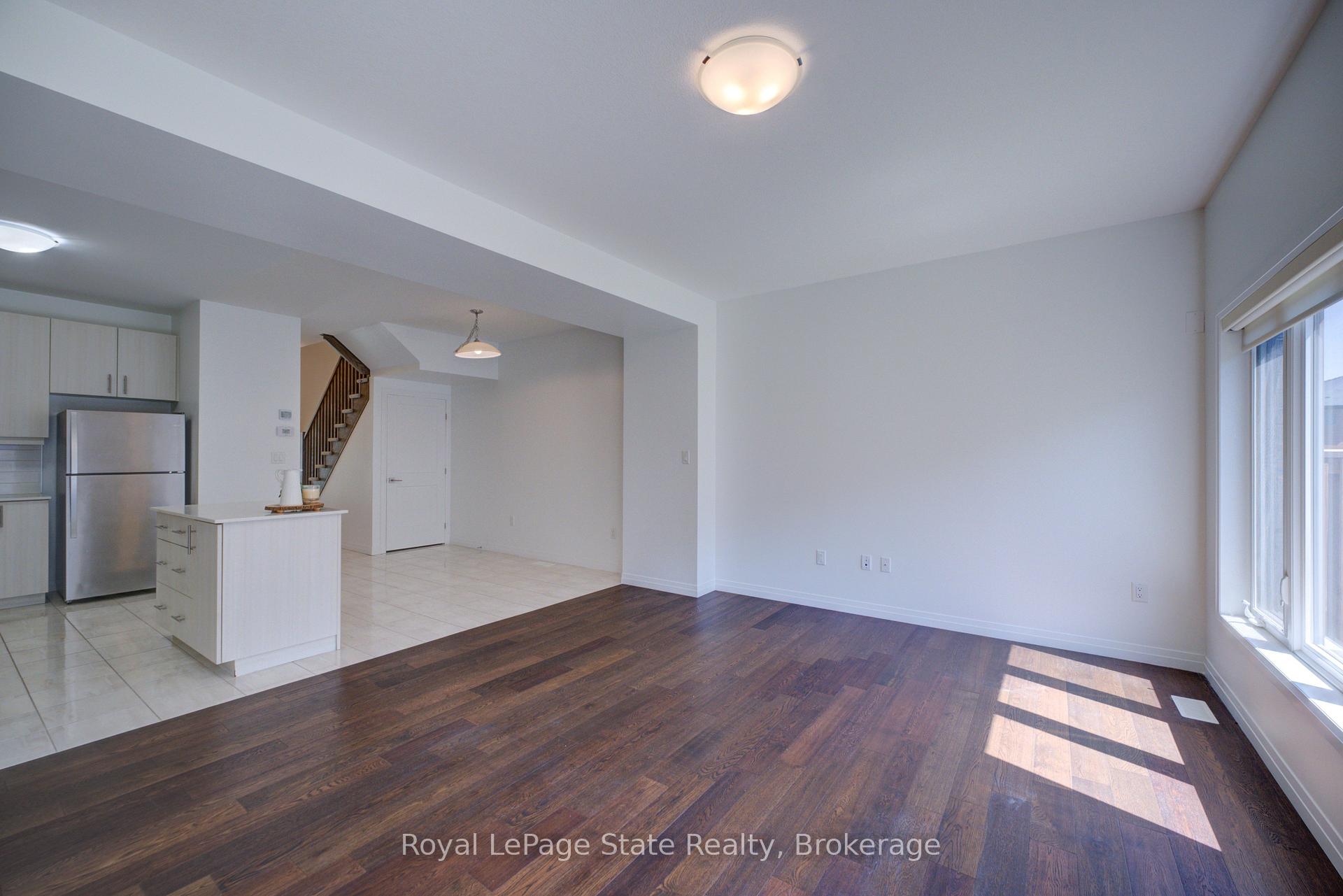 Photo 20 of Unit 23, 30 Times Square Boulevard, Hamilton, Stoney Creek Mountain — HOMEH