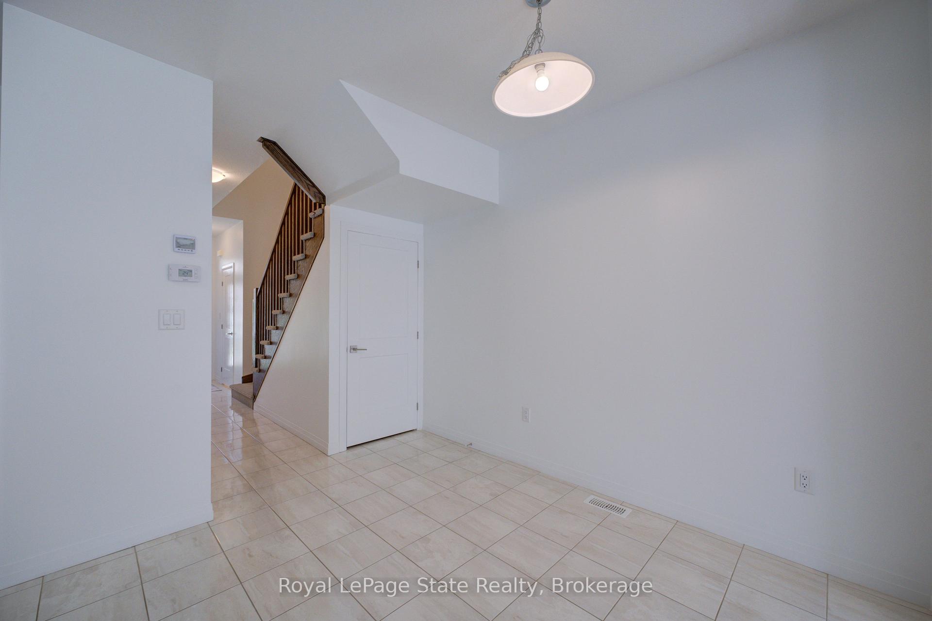 Photo 25 of Unit 23, 30 Times Square Boulevard, Hamilton, Stoney Creek Mountain — HOMEH