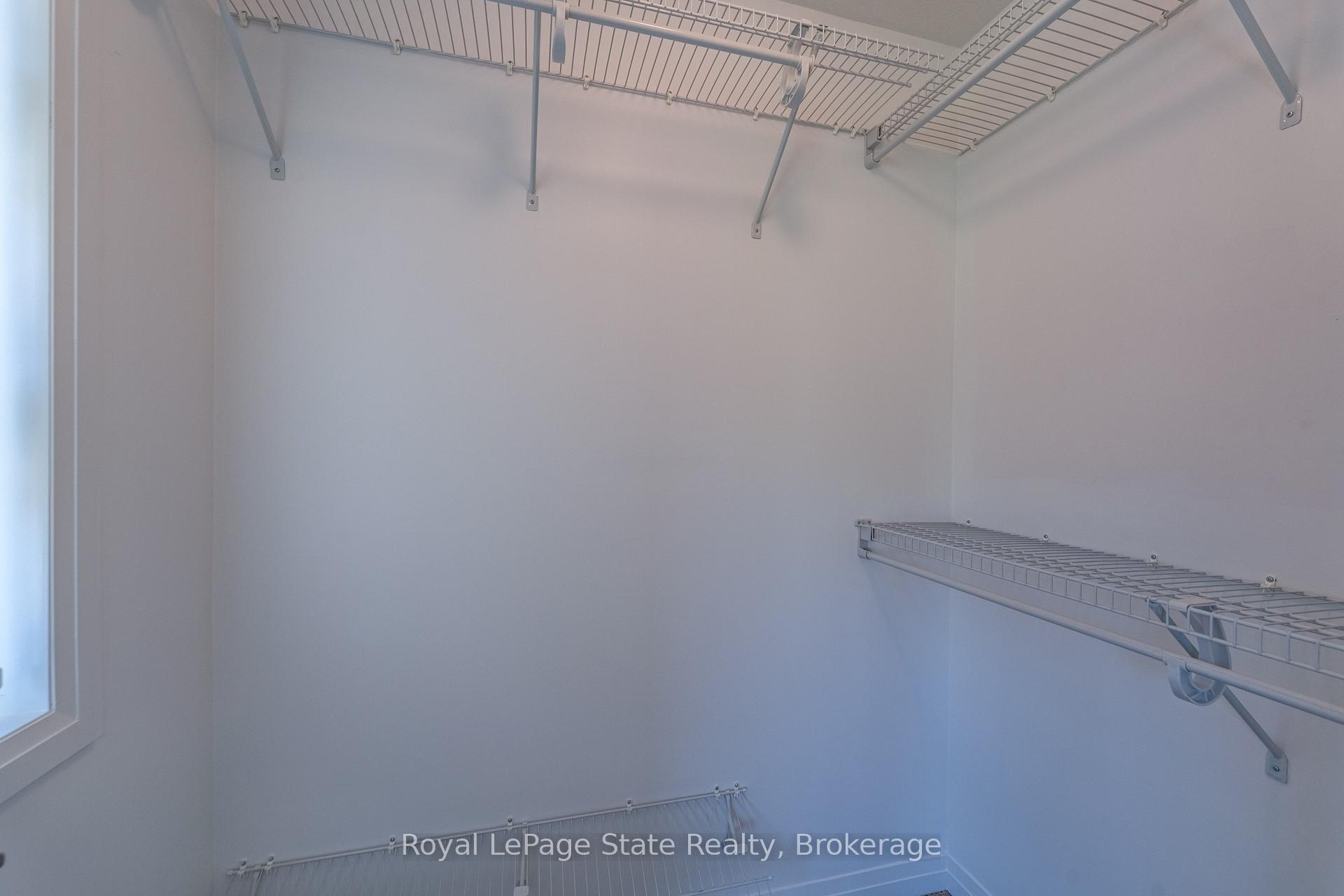 Photo 33 of Unit 23, 30 Times Square Boulevard, Hamilton, Stoney Creek Mountain — HOMEH