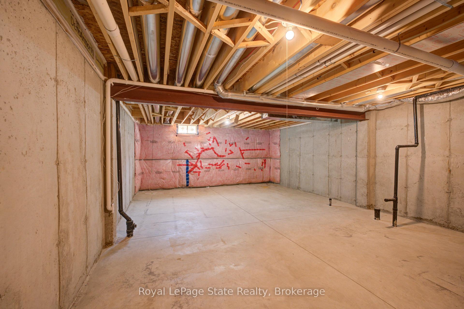 Photo 41 of Unit 23, 30 Times Square Boulevard, Hamilton, Stoney Creek Mountain — HOMEH