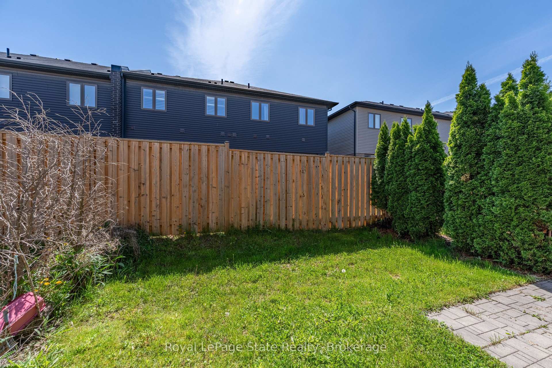 Photo 45 of Unit 23, 30 Times Square Boulevard, Hamilton, Stoney Creek Mountain — HOMEH