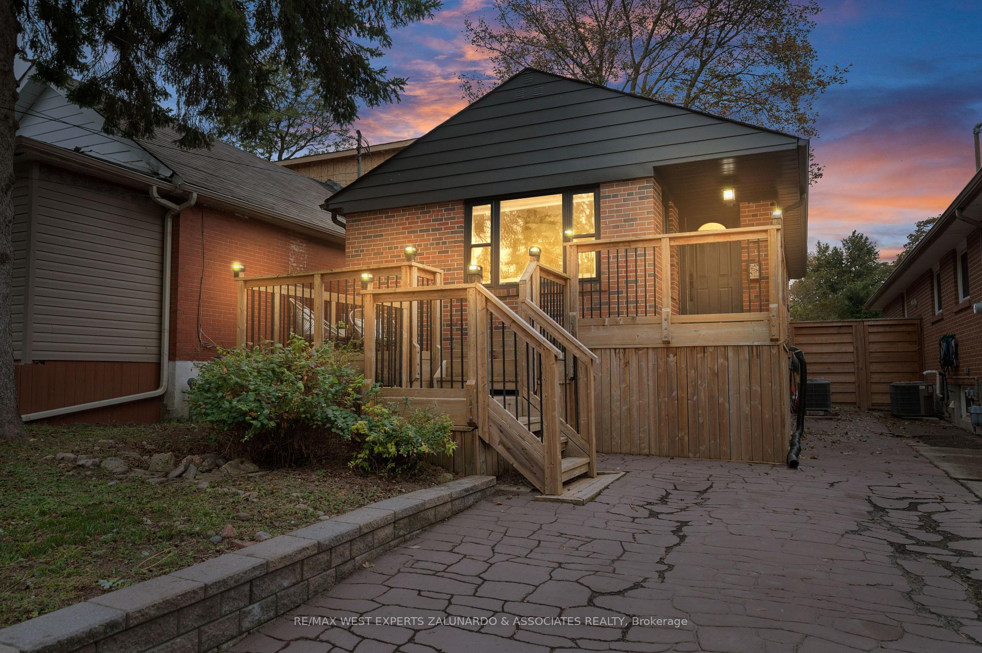 Photo of 56 Roxaline Street