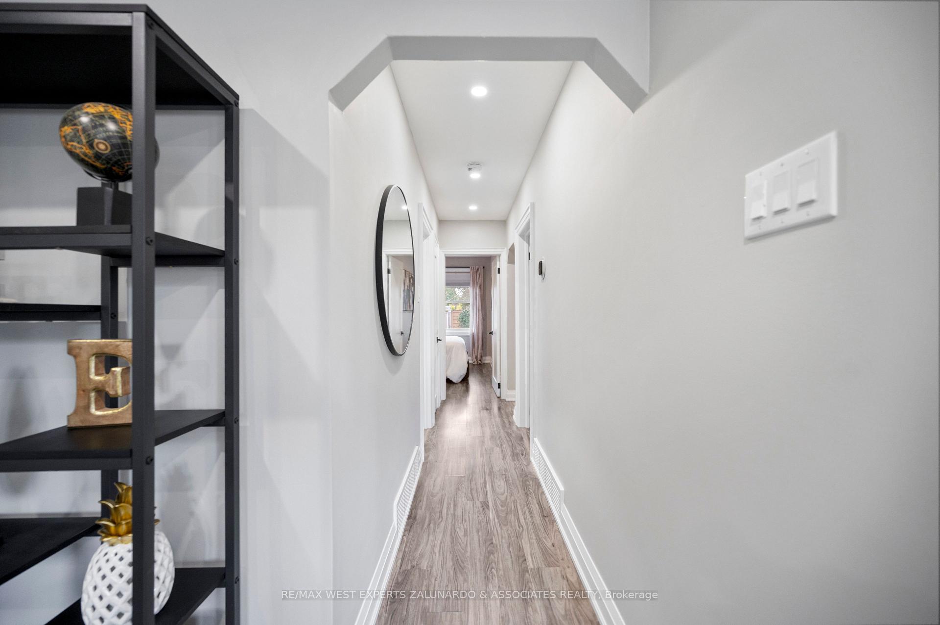 Photo 15 of 56 Roxaline Street, Etobicoke, Humber Heights — HOMEH