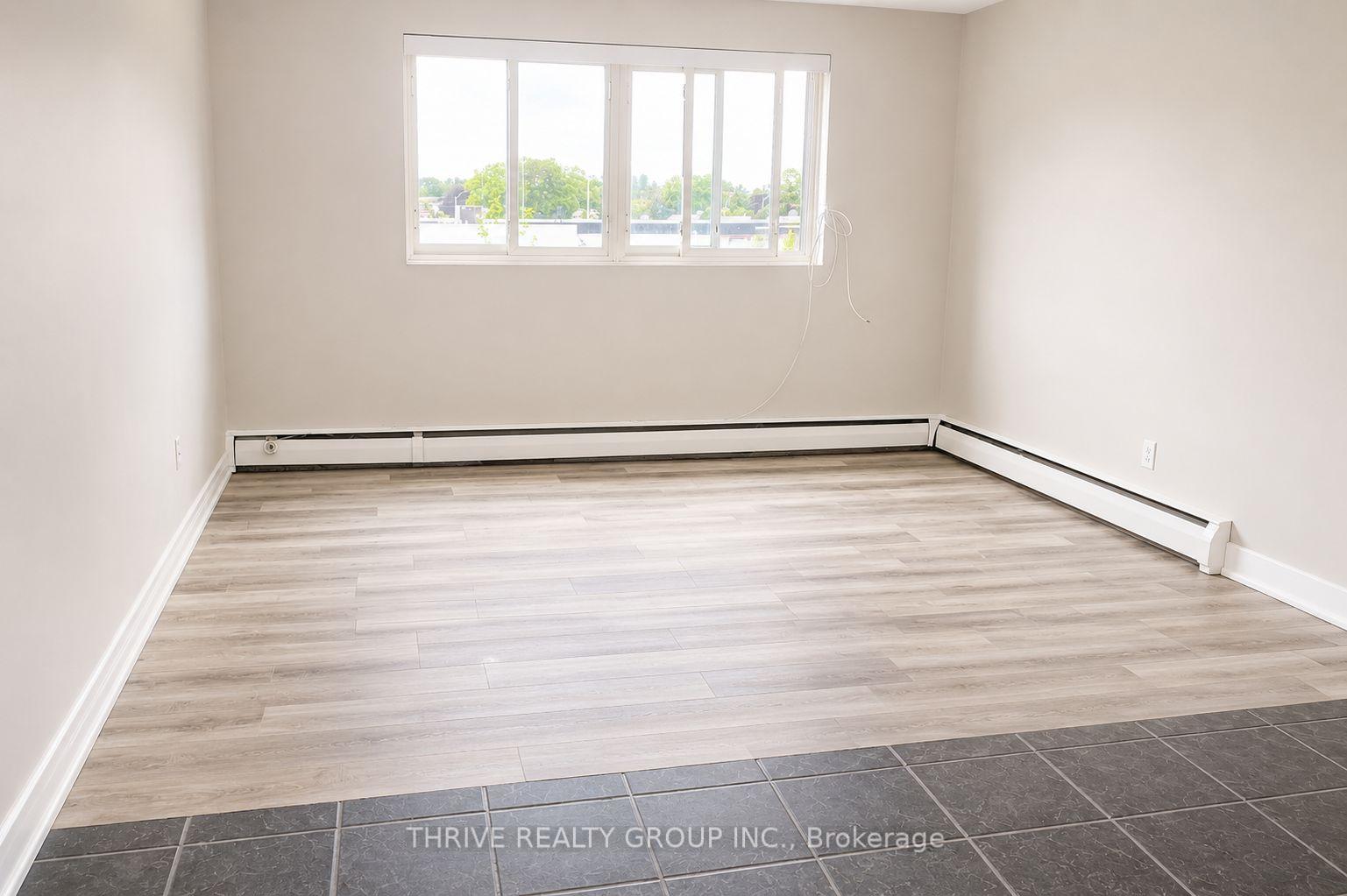 Photo 4 of Unit 3, 153 Godfrey Drive E, London, East D — HOMEH