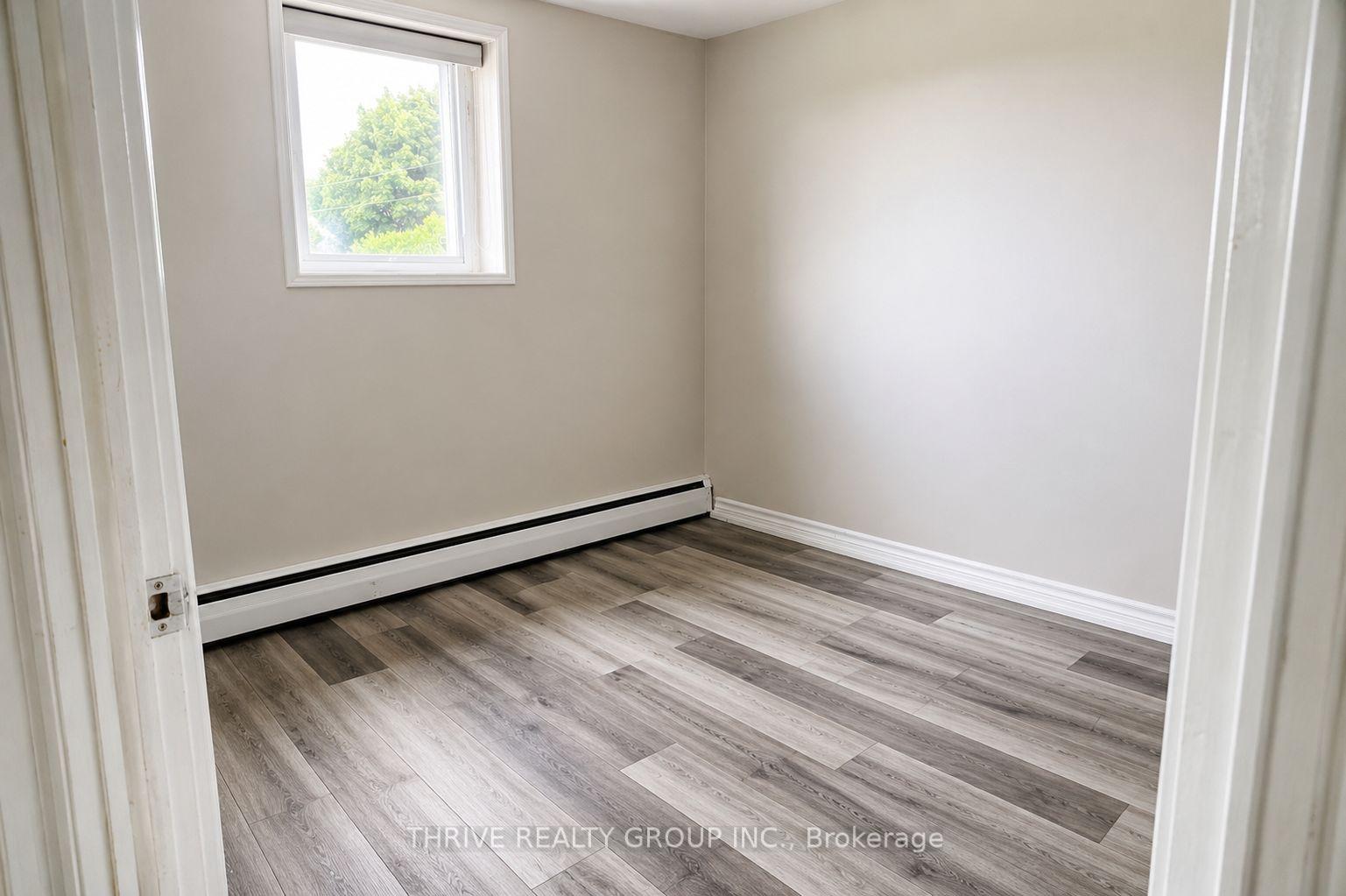 Photo 6 of Unit 3, 153 Godfrey Drive E, London, East D — HOMEH