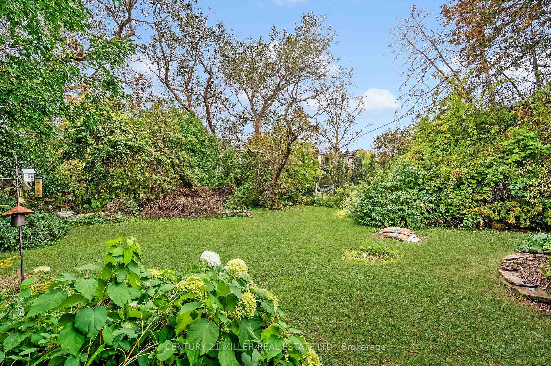 Photo 11 of 1342 Sedgewick Crescent, Oakville, Southwest — HOMEH