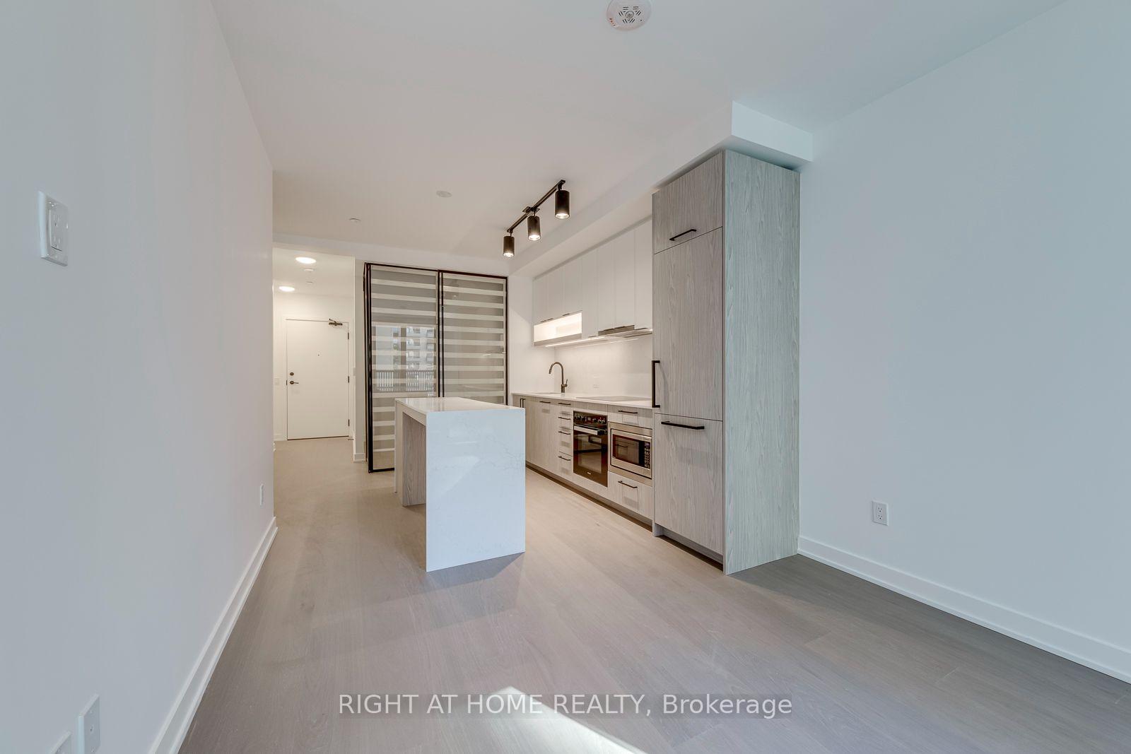 Photo 13 of Unit 837, 91 Montclair Avenue, Toronto, Forest Hill South — HOMEH