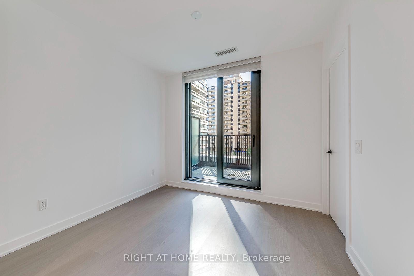 Photo 16 of Unit 837, 91 Montclair Avenue, Toronto, Forest Hill South — HOMEH
