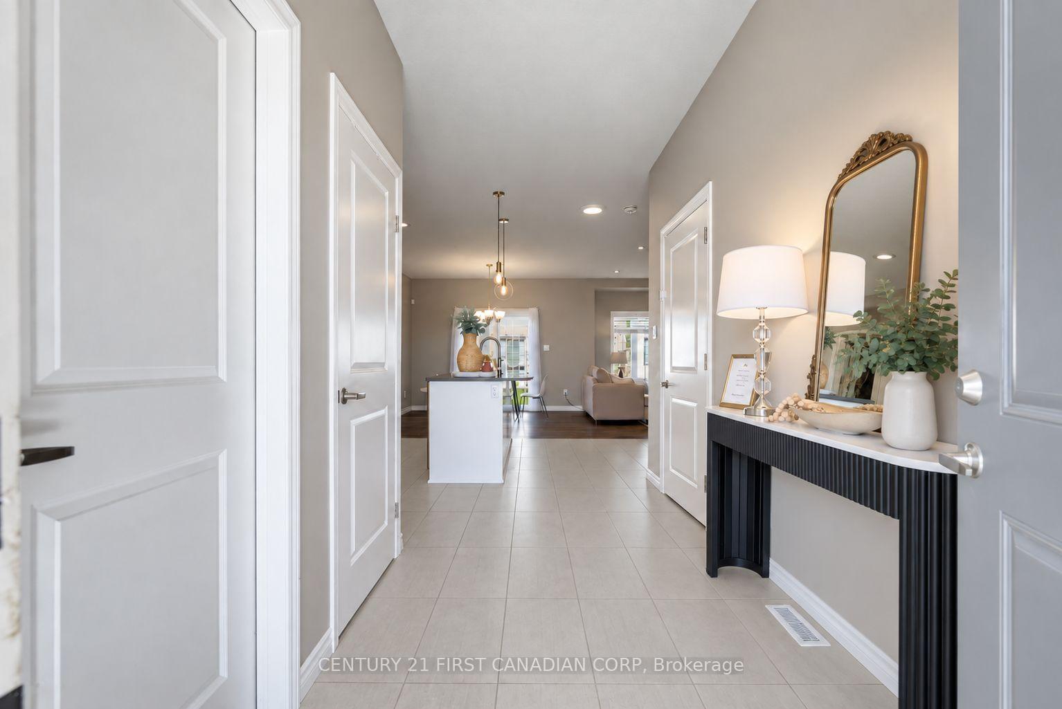 Photo 8 of Unit 47, 2902 Tokala Trail, London, North S — HOMEH