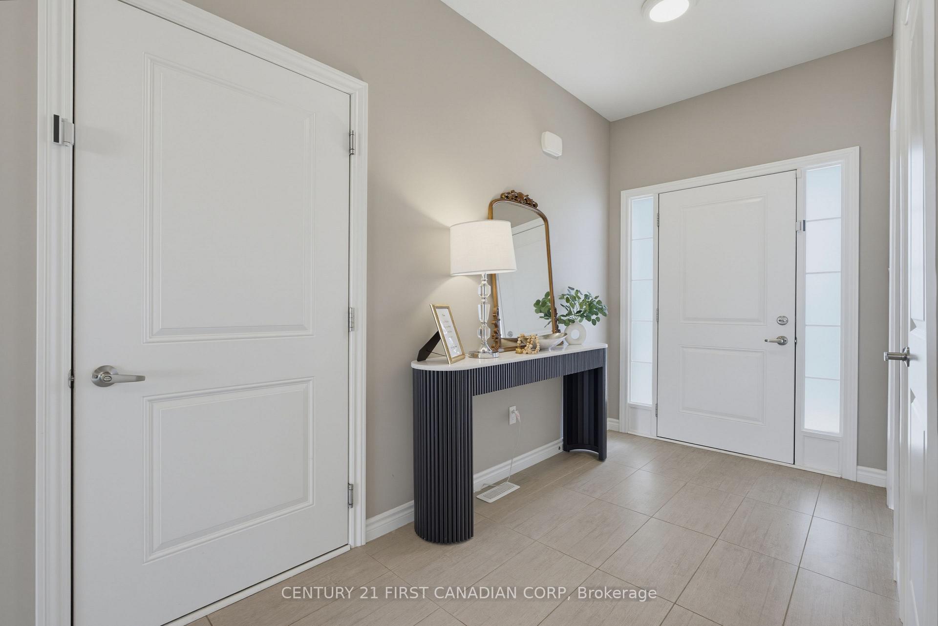 Photo 10 of Unit 47, 2902 Tokala Trail, London, North S — HOMEH
