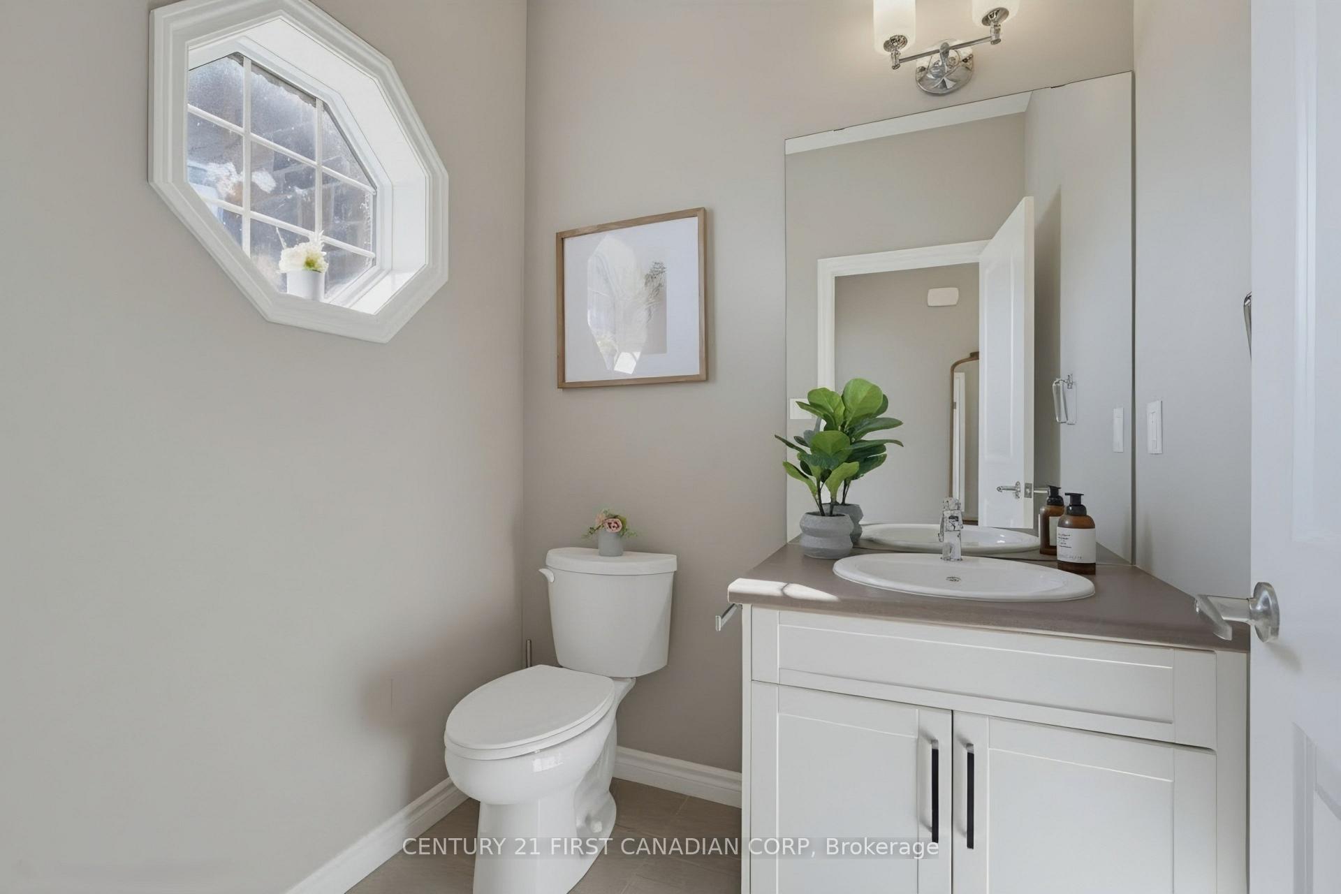 Photo 23 of Unit 47, 2902 Tokala Trail, London, North S — HOMEH